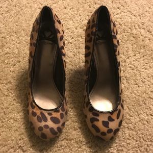 ~ Cheetah print heels ~